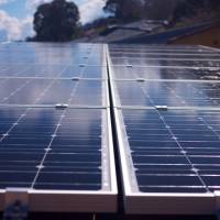 Năng lượng mặt trời trên mái nhà có đáng để đầu tư không?